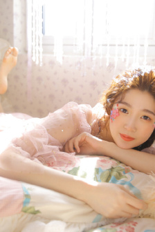 尤妮